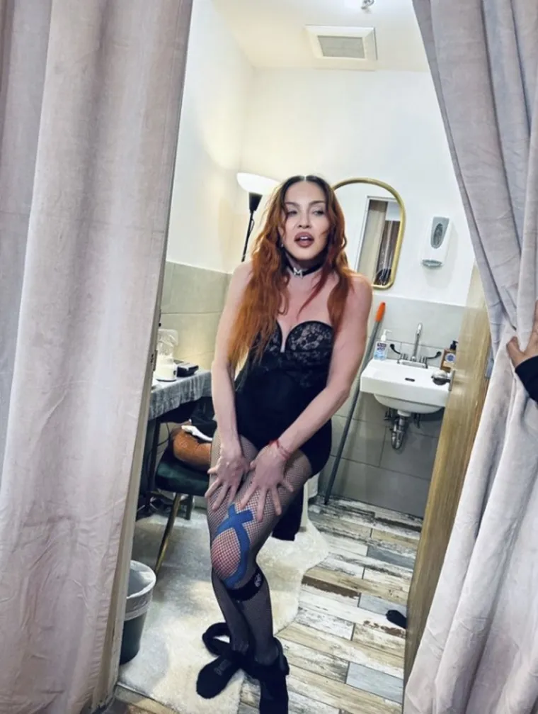 Ova žena nikad ne razočara! Opet provocira seksepilnim i izazovnim fotkama