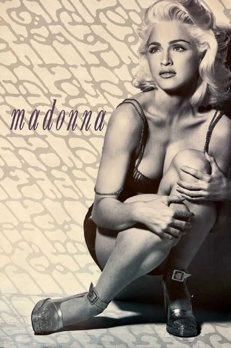 Ova žena nikad ne razočara! Opet provocira seksepilnim i izazovnim fotkama