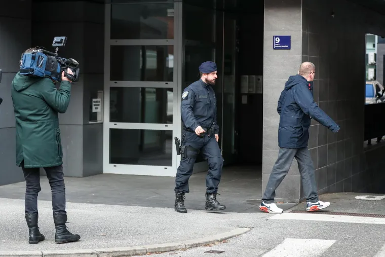 Zagreb: Policija ispred zgrade u blizini Kvatrića gdje je u tijeku pretres