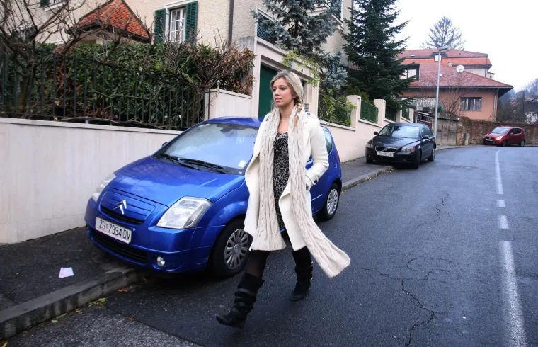 Gdje su danas Sanaderove kćeri? Isplivale su fotke iz 2013., Petra i Bruna tad su i&scaron;le na suđenje ocu