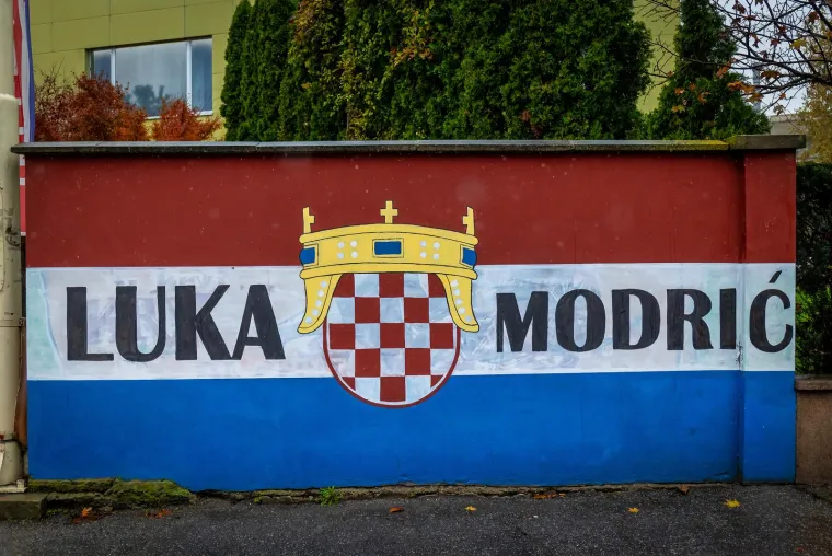 Osječani jo&scaron; jednom pokazali koliko vole reprezentaciju: 'Osvanuo' mural posvećen kapetanu Vatrenih