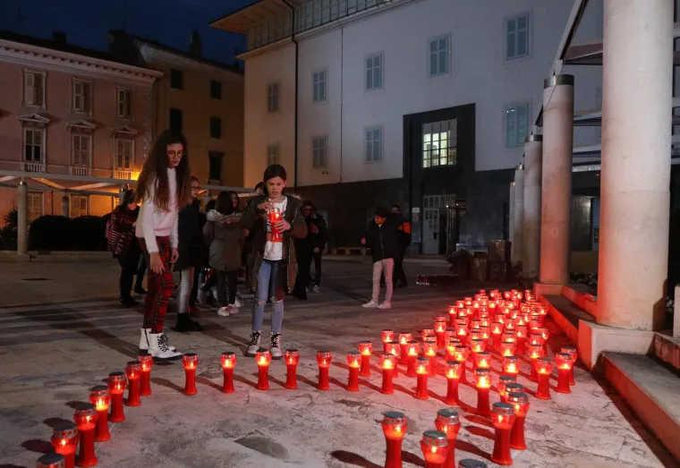 Na ovakvom travnjaku u srijedu se igrala utakmica osmine finala Hrvatskog kupa