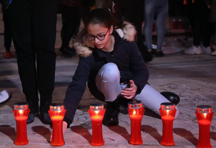 Na ovakvom travnjaku u srijedu se igrala utakmica osmine finala Hrvatskog kupa