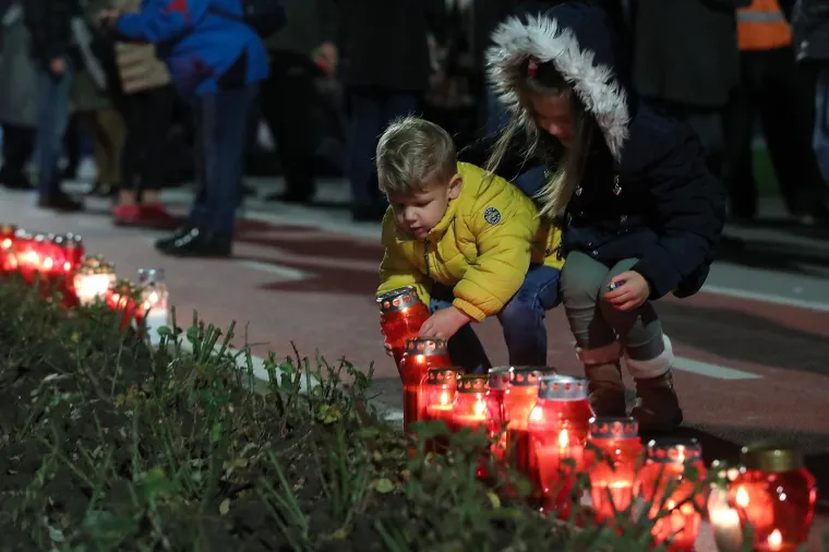 Na ovakvom travnjaku u srijedu se igrala utakmica osmine finala Hrvatskog kupa