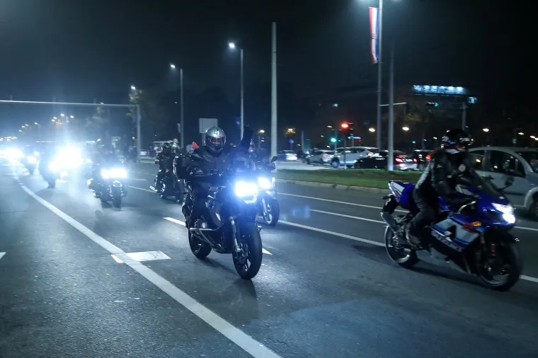 Na ovakvom travnjaku u srijedu se igrala utakmica osmine finala Hrvatskog kupa