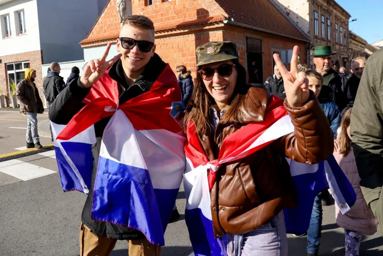 Na ovakvom travnjaku u srijedu se igrala utakmica osmine finala Hrvatskog kupa