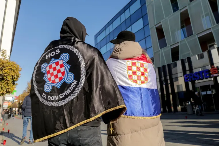 Na ovakvom travnjaku u srijedu se igrala utakmica osmine finala Hrvatskog kupa