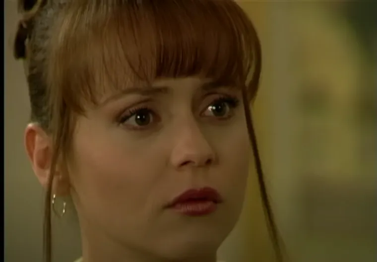 Gabriela Španić u seriji La intrusa