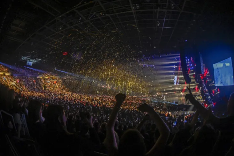 Kakav sinoćnji spektakl! Pogledajte kako je izgledao prvi koncert Aleksandre Prijović u Areni Zagreb
