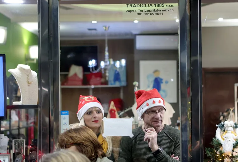 Snijeg zabijelio Zagreb i uljep&scaron;ao čarobno otvaranje Adventa: Pogledajte prekrasne prizore