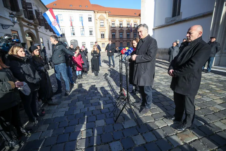 Plenković se pomolio na misi, pa otkrio da ga ekstremisti žele svrgnuti: 'Oni bi rušili ustavni poredak nasilnim metodama'