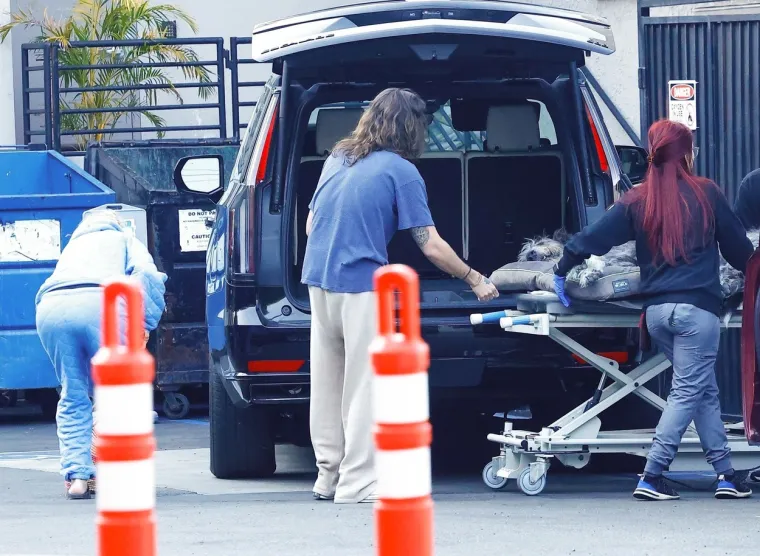 Heidi Klum i Tom Kaulitz doveli su svojeg voljenog udomljenog psa veterinaru, izgledao je kao da je u lošem stanju