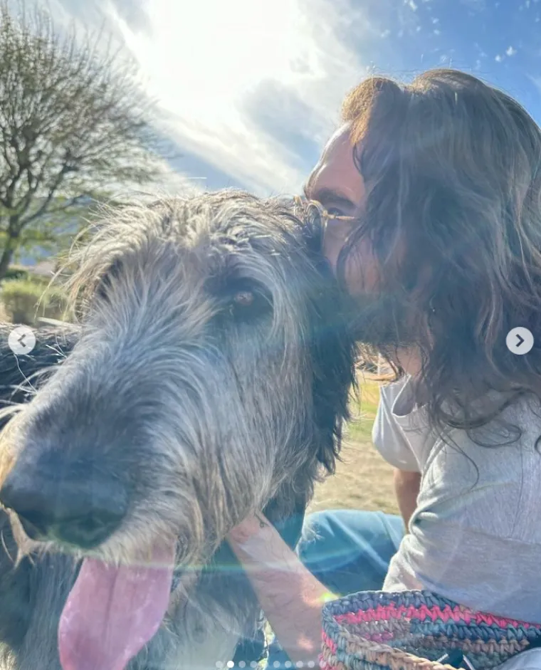 Heidi Klum i Tom Kaulitz doveli su svojeg voljenog udomljenog psa veterinaru, izgledao je kao da je u lo&scaron;em stanju