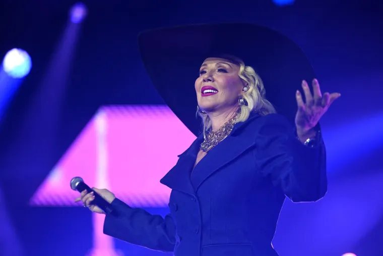 Spektakl koji su svi čekali! Lepa Brena i Jelena Rozga s Prijovićkom zapjevale veliki hit 'Hajde da se volimo'
