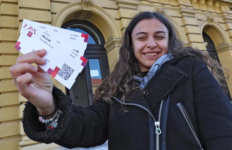 'Nikli' su Orašari ispred zagrebačkog HNK: Pogledajte zašto su posljednjih godina neizostavni ukrasi Božića
