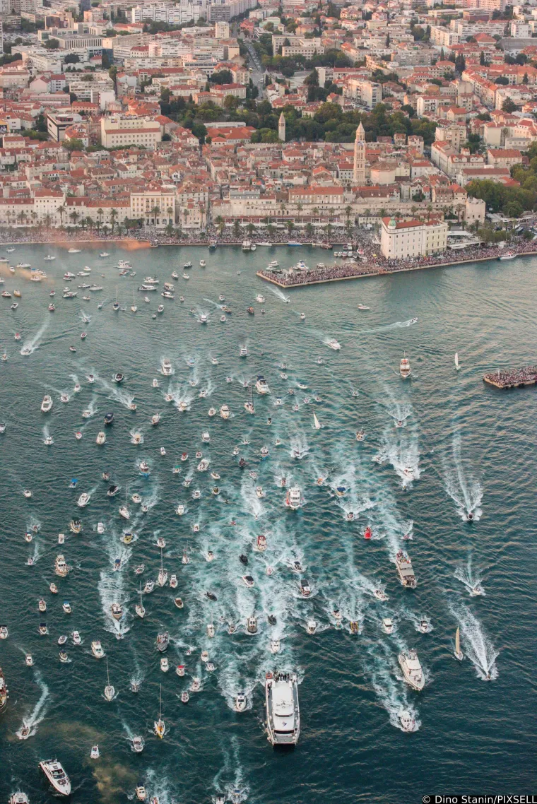 Veličanstven ispraćaj legende: Prisjetite se kako se Split oprostio od voljenog Olivera