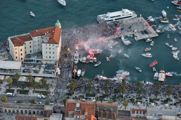 Veličanstven ispraćaj legende: Prisjetite se kako se Split oprostio od voljenog Olivera