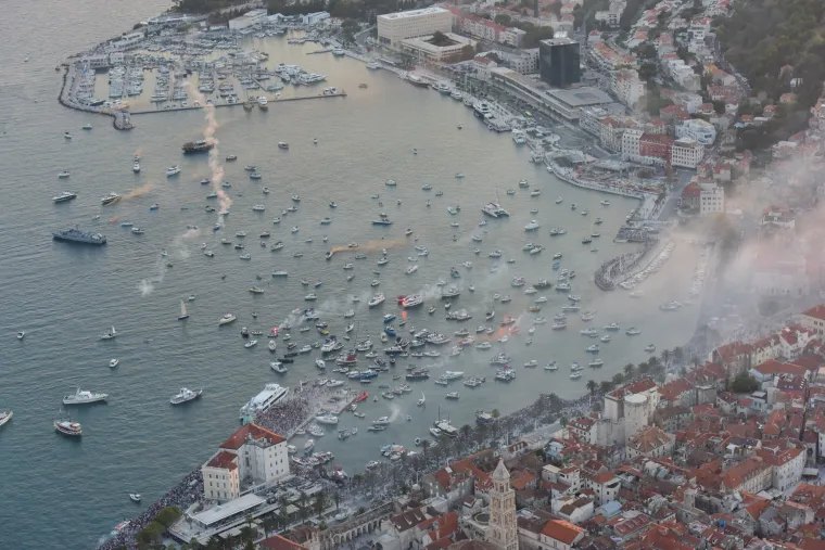 Veličanstven ispraćaj legende: Prisjetite se kako se Split oprostio od voljenog Olivera