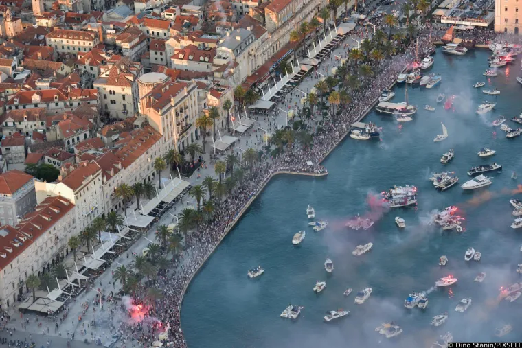 Veličanstven ispraćaj legende: Prisjetite se kako se Split oprostio od voljenog Olivera