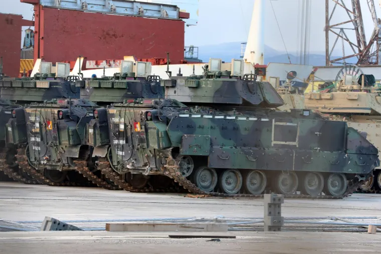 Stigli su moćni oklopnjaci, budućnost hrvatske vojske: Uskoro kreće modernizacija, evo koliko će sve to ko&scaron;tati