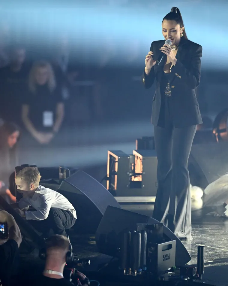 Aleksandra Prijović mijenjala je skupe kombinacije, a svaki je outfit bio senzacionalniji od prethodnog: Koji vam je najdraži?