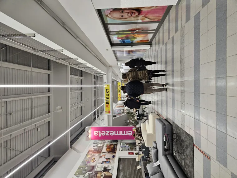 Novo ruho trgovačkog centra Emmezeta Stupnik