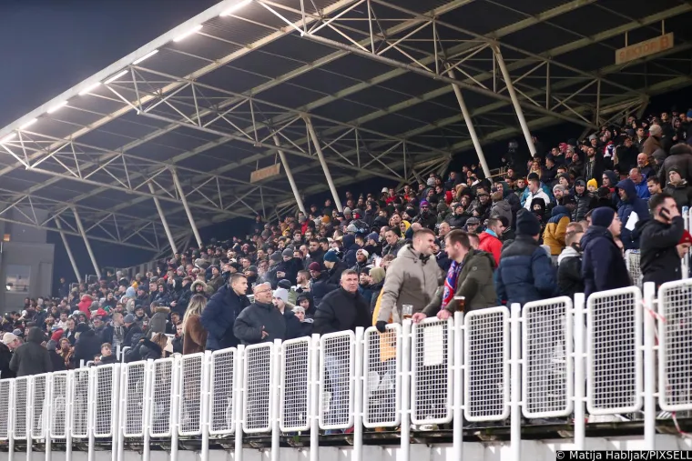 Torcidaši bocnuli Zagrepčane kolo prije derbija s Dinamom: Pogledajte kakvu su poruku poslali