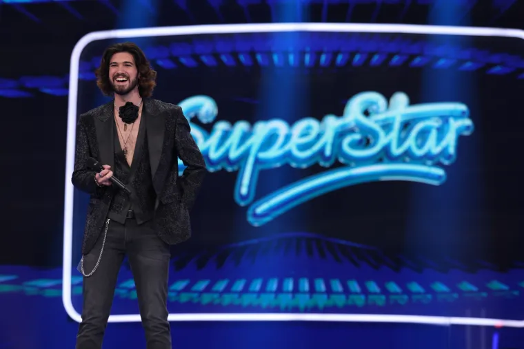 Finalisti Superstara pr&scaron;tali talentom i emocijama, a žiri elegancijom: Severina kao diva iz bajke, a Nika Turković pr&scaron;ti seksepilom