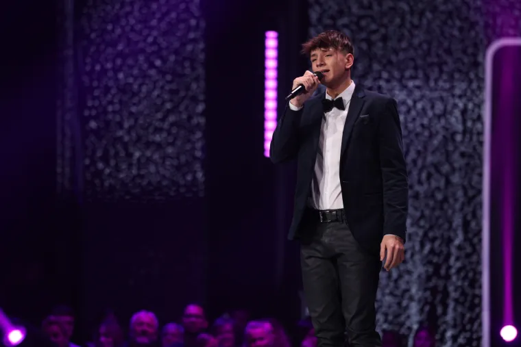 Finalisti Superstara pr&scaron;tali talentom i emocijama, a žiri elegancijom: Severina kao diva iz bajke, a Nika Turković pr&scaron;ti seksepilom