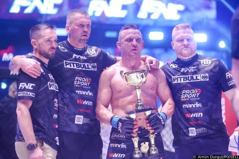 Pogledajte spektakularne kadrove glavne borbe večeri između Spahovića i Fabjana