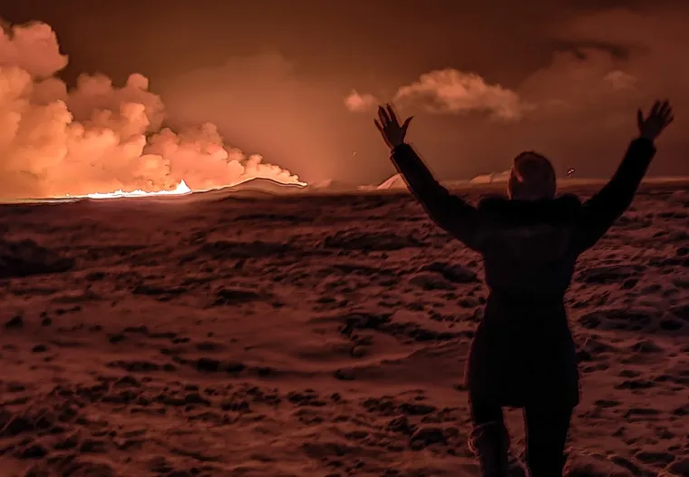 FOTO Kao iz filma katastrofe! Ovo su nevjerojatni prizori s Islanda: Lava guta sve pred sobom, građani evakuirani