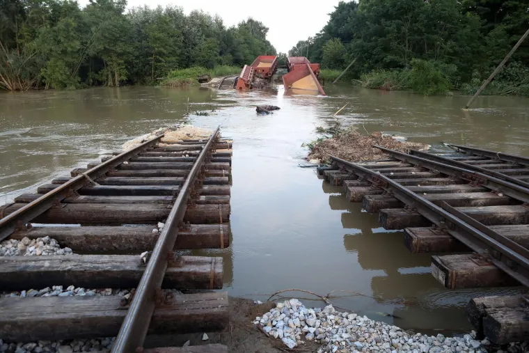 Snažno nevrijeme, poplave, sportski uspjesi, Prijovićmanija. Ovo je top 100 fotografija prema izboru fotografa