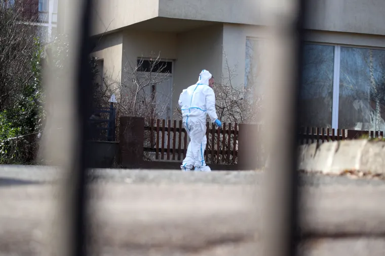 FOTO Ovako je izgledala blokada u Velikoj Gorici. Muškarac ubio dvije žene, a potom i sebe. Traje očevid