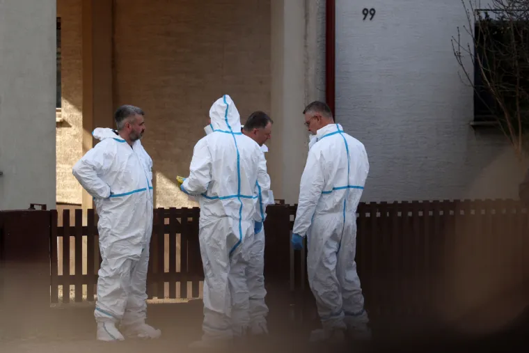 FOTO Ovako je izgledala blokada u Velikoj Gorici. Mu&scaron;karac ubio dvije žene, a potom i sebe. Traje očevid