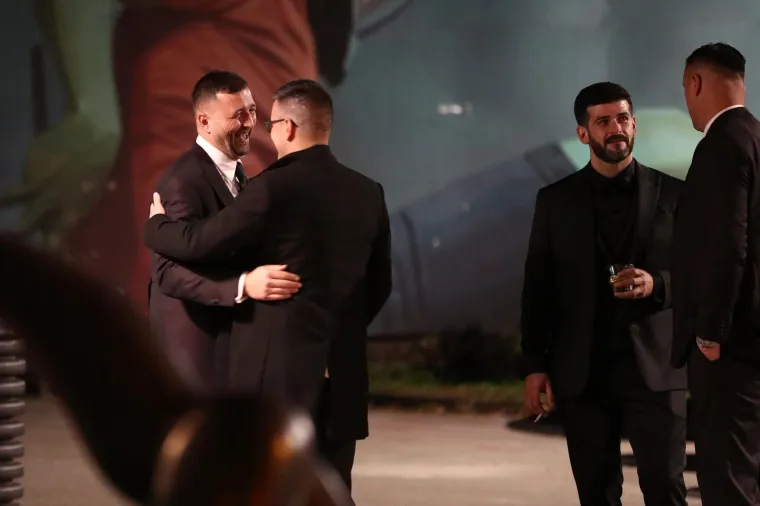 Prve fotografije vjenčanja Sandre Perković: Pogledajte tko je sve stigao na svadbenu svečanost