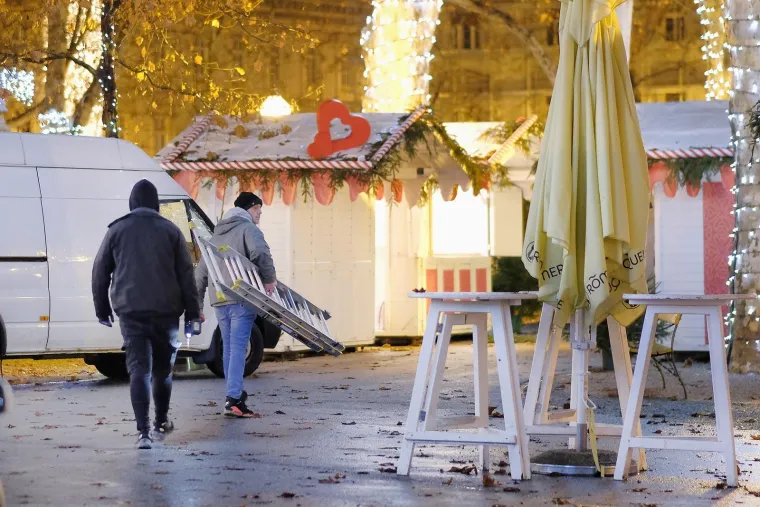 Zadnjeg dana Adventa u Zagrebu potpuno je drugačija atmosfera: Teško da ćete danas pogledati sjetnije slike