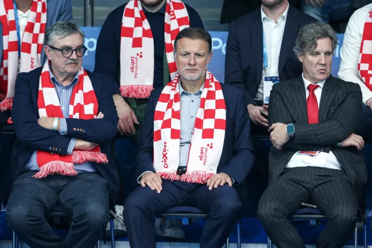 Mladost je bila premala za sve koji su željeli vidjeti finale uživo: Politička elita našla je svoje mjesto u prvom redu