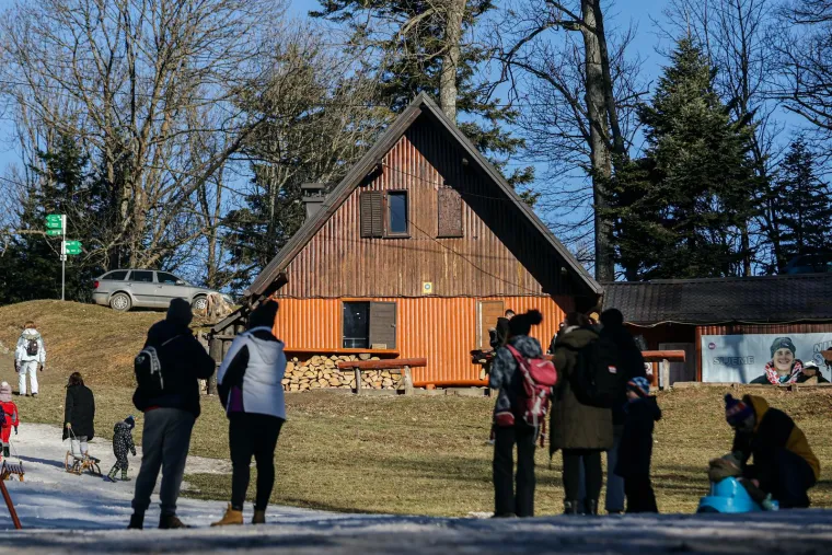 Idila na Sljemenu: Pogledajte kakva je to uživancija tamo gore dok nam 'Zeus ubija zimu'
