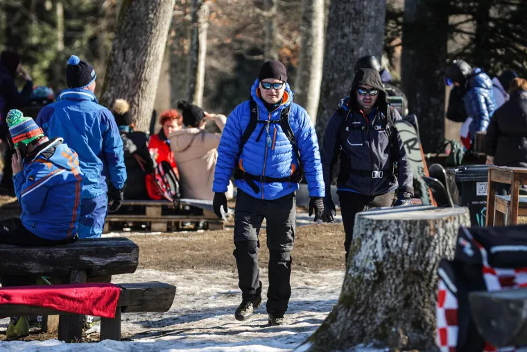 Idila na Sljemenu: Pogledajte kakva je to uživancija tamo gore dok nam 'Zeus ubija zimu'