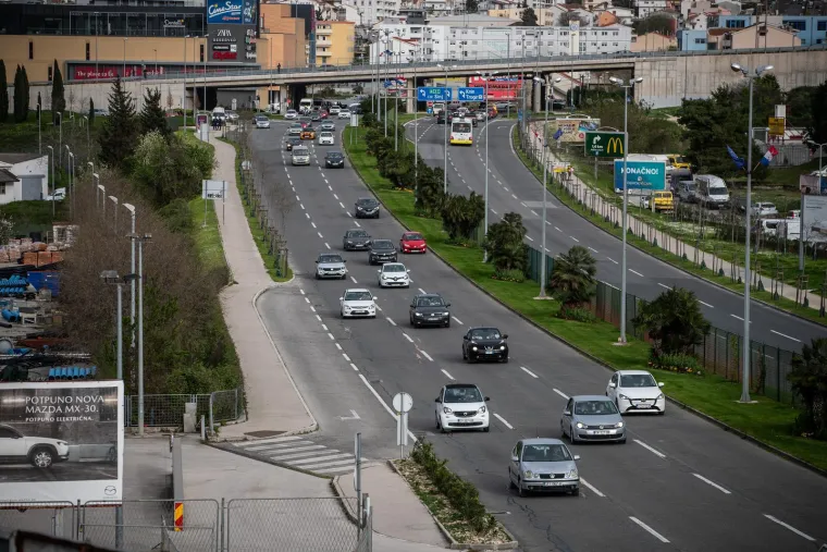 Oklopna vozila, helikopter i nezapamćeno osiguranje: Tako je izgledao dolazak Boysa u Split