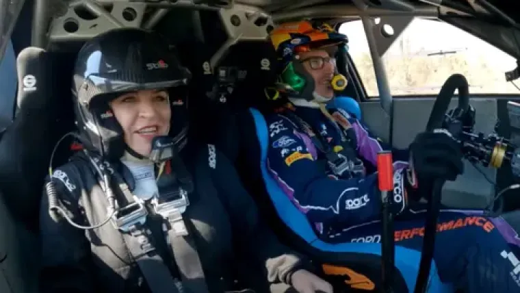 Šokirana tragedijom bila je i ministrica Nikolina Brnjac, koju je Craig godinu dana prije provozao u svom automobilu. &quot;Upravo sam saznala da vozač koje je poginuo u Zagorju Craig Breen. Velika je to tragedija. To je bio tako dobar, drag, divan dečko. Pažljiv, nemam riječi kojim bi ga opisala&quot;, kazala je prije godinu dana za Danas hr. ministrica turizma i sporta. 