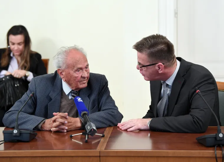 Josip Manolić svjedočio je pred Istražnim povjerenstvom za Agrokor u Zagrebu 7. studenog 2017. godine.