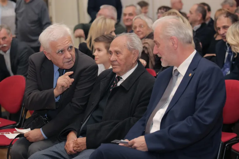 U Novinarskom domu predstavljena je knjiga odvjetnika Ante Nobila Obrana hrvatskog kontraobavještajca Josipa Perkovića na njemačkom sudu.  Zagreb, 3. prosinca 2018. godine. 