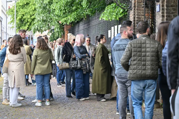 Golema gužva na birali&scaron;tu u Var&scaron;avskoj ulici u Zagrebu