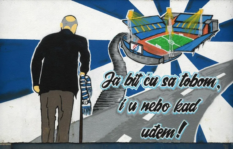 Grafit posvećen Dinamu na osnovnoj školi Savski gaj