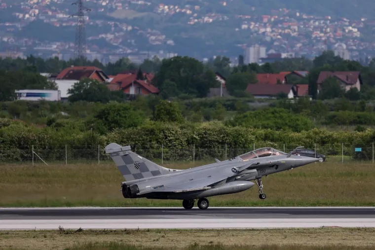Rafalei paraju nebo iznad Hrvatske, piloti izvode svoju prvu zadaću
