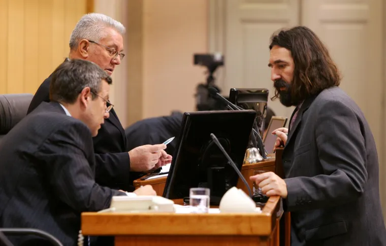 Imamo novi saziv Sabora, prisjetite se tko je žario i palio Markovim trgom dok su Sanader, Kosor i Bebić bili glavni