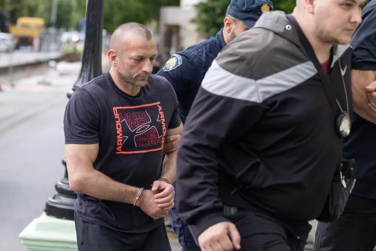 Ovo su osumnjičeni za preprodaju 300 kg marihuane i 700 kg konoplje
