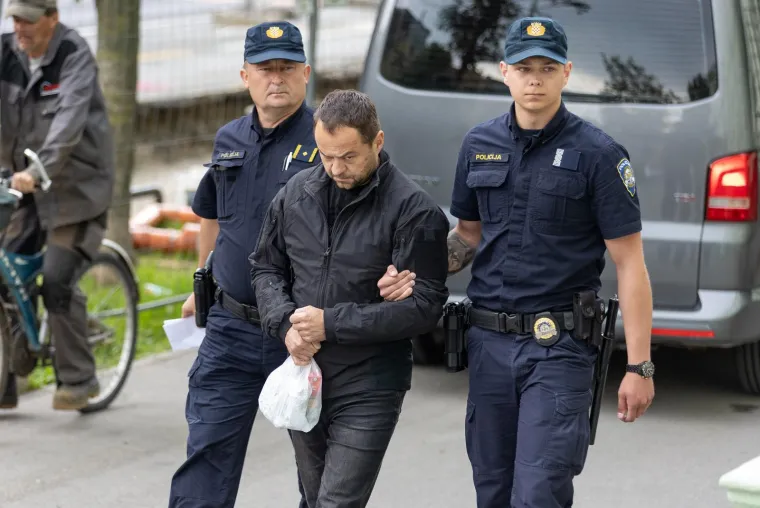 Ovo su osumnjičeni za preprodaju 300 kg marihuane i 700 kg konoplje