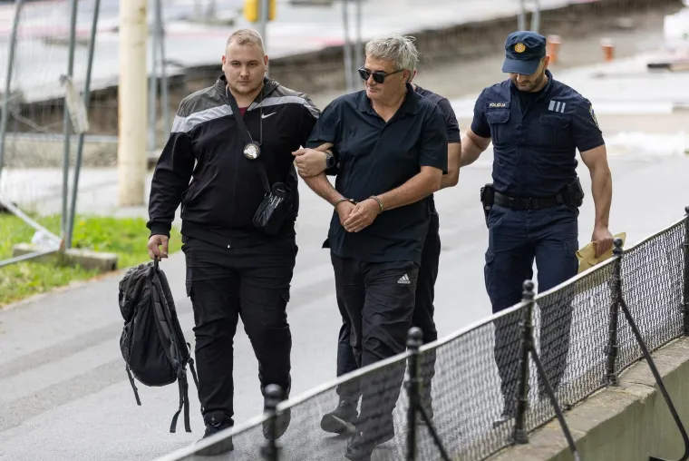 Ovo su osumnjičeni za preprodaju 300 kg marihuane i 700 kg konoplje